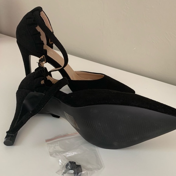 NWOT Lorenzo high heels - Picture 3 of 4